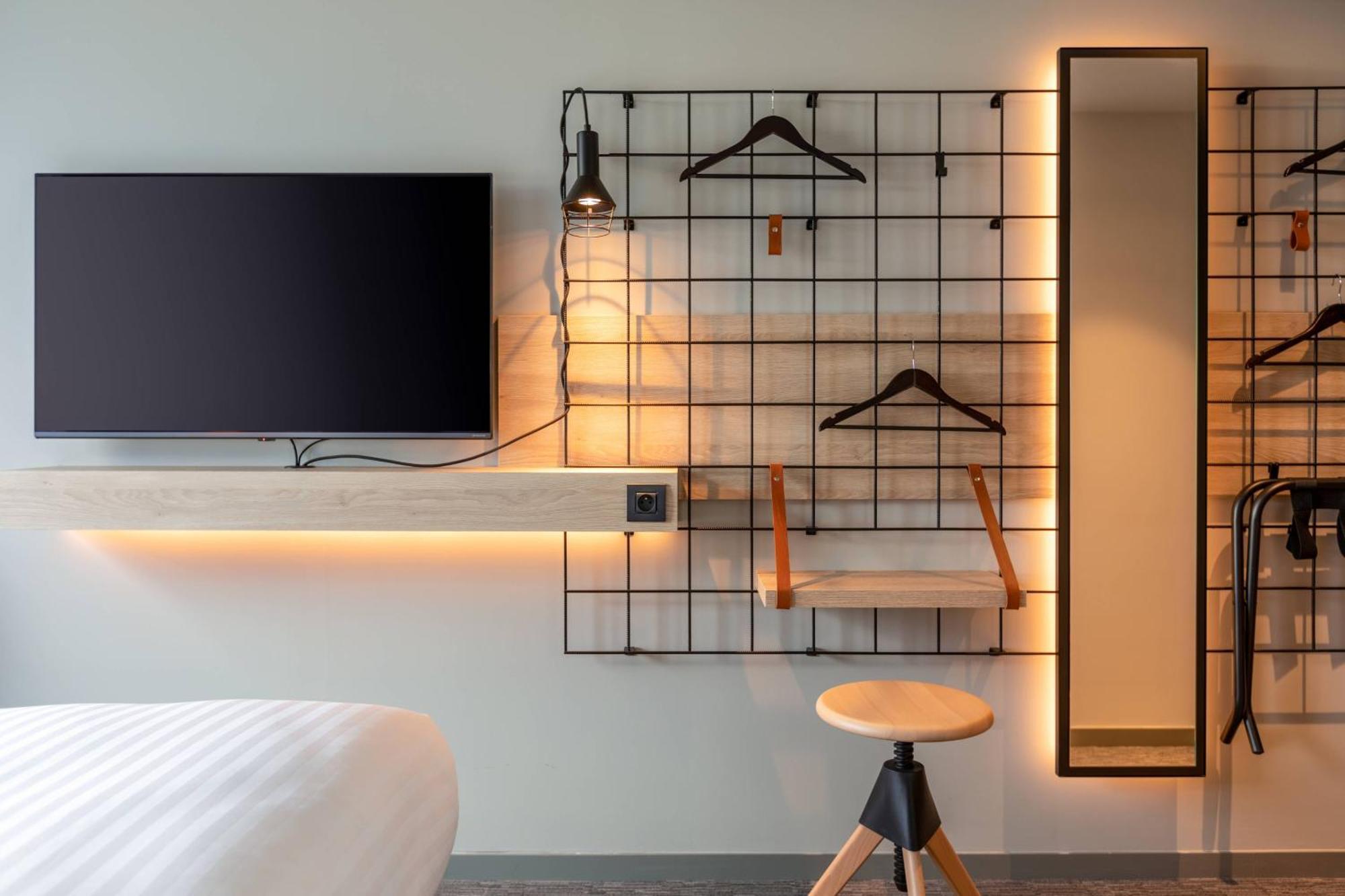 Moxy Bordeaux Hotell Exteriör bild