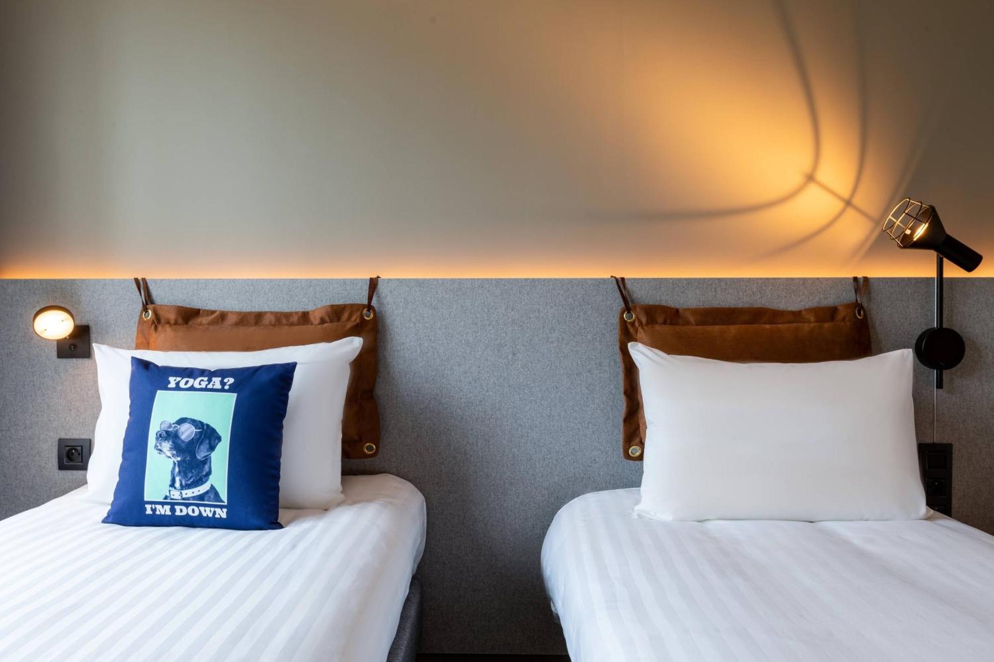 Moxy Bordeaux Hotell Exteriör bild